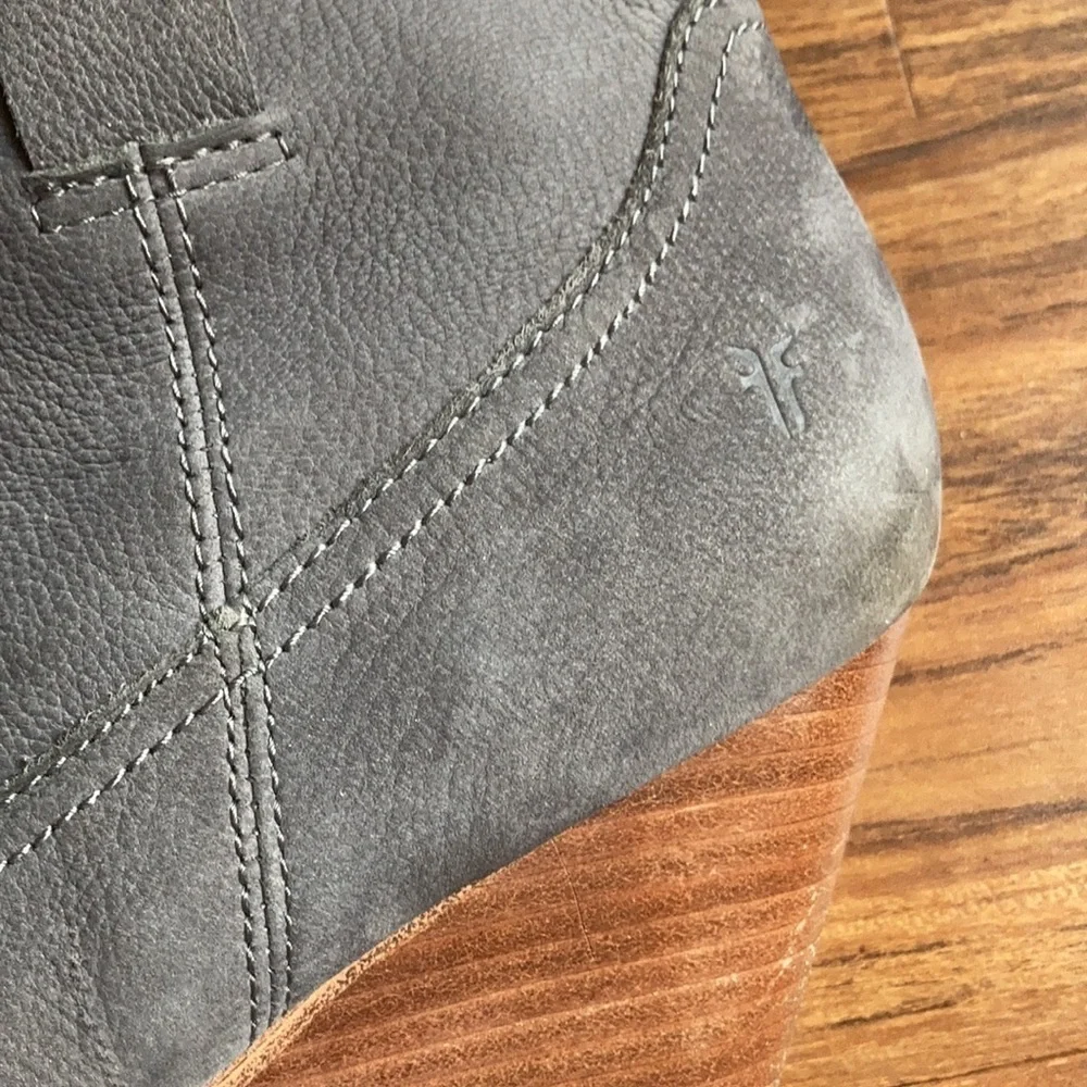 Frye gray leather booties size‎ 9.5
